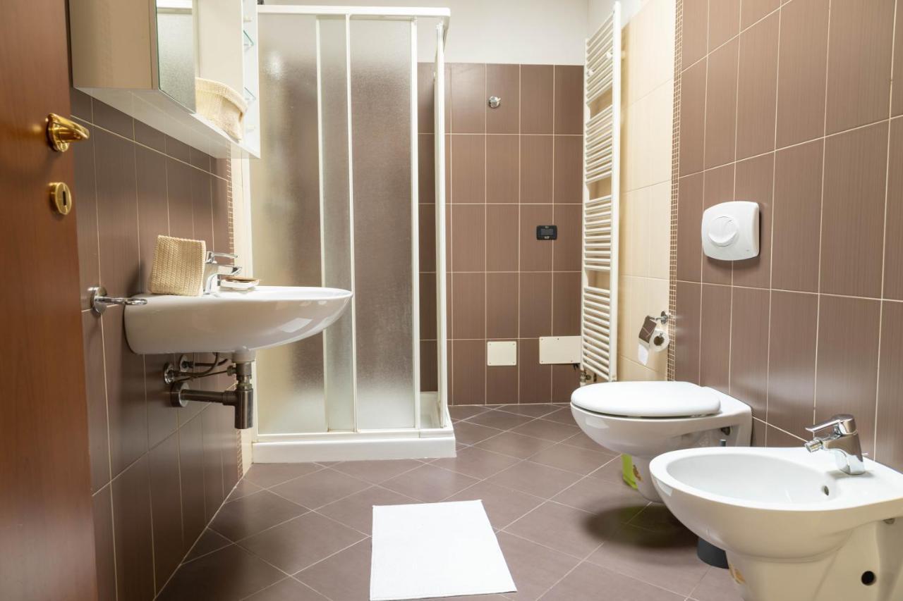 Manu Le Vele Casa Vacanze Desenzano del Garda Dış mekan fotoğraf