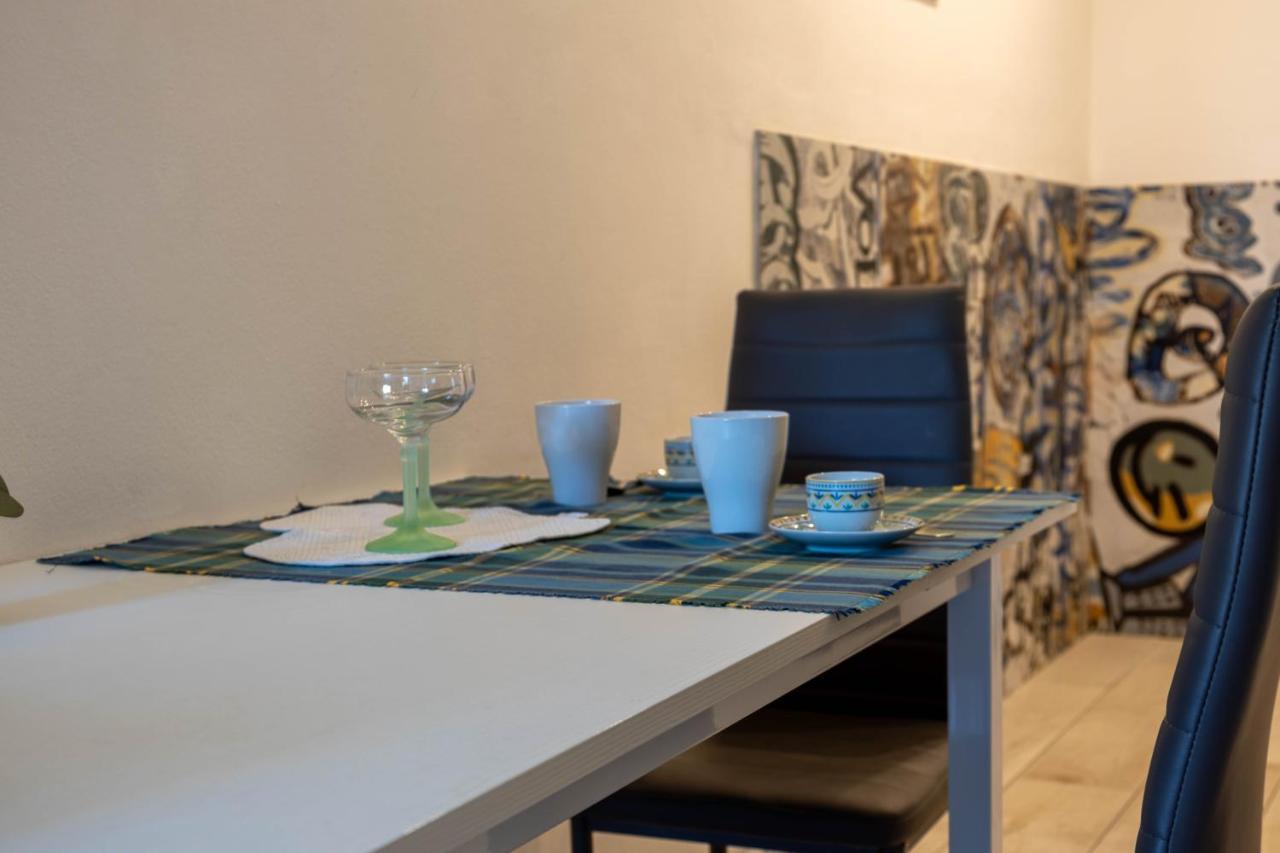 Manu Le Vele Casa Vacanze Desenzano del Garda Dış mekan fotoğraf