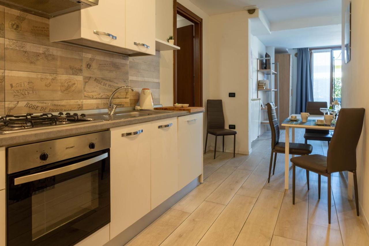 Manu Le Vele Casa Vacanze Desenzano del Garda Dış mekan fotoğraf